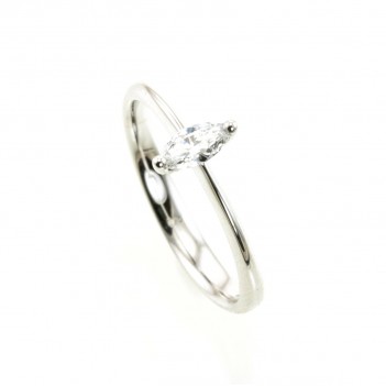 Anillo en Oro Blanco con Diamante talla Marquise