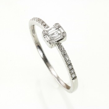 Anillo en oro blanco diamantes baguettes