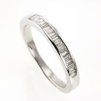 Anillo oro blanco diamantes talla baguette